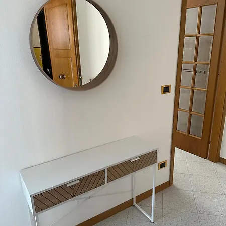 3 Family - Il Lupo Affitta Rimini